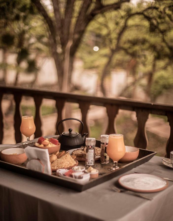 Casa Del Val - Villa Maria Hotel سان برناردينو المظهر الخارجي الصورة